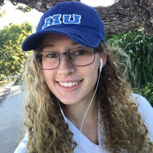 Meet your Posher, Calista